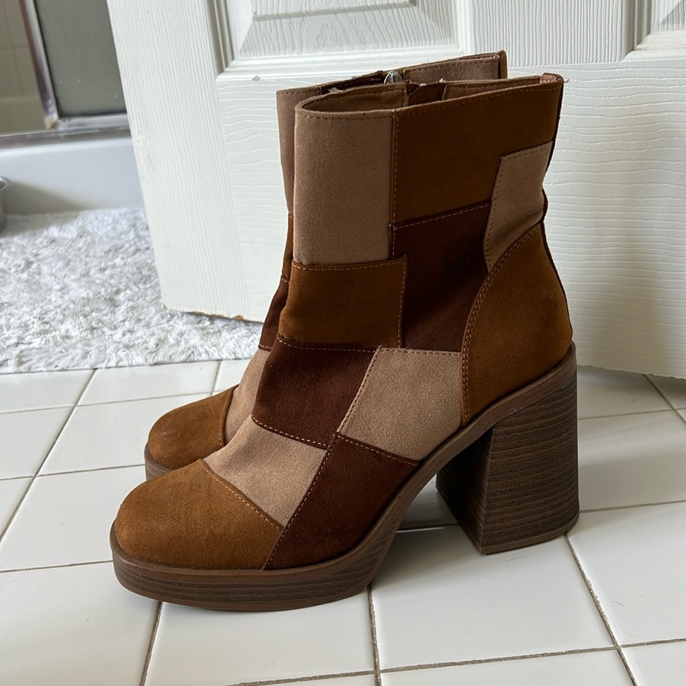 Universal Thread Patcwork Suede Ankle Boot